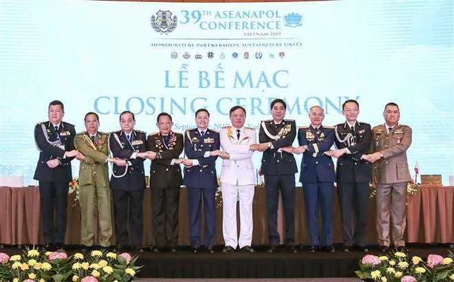 Clôture de la 39e conférence des chefs des polices de l’ASEAN ảnh 1