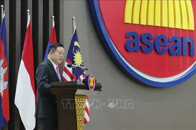Le secrétaire général de l'ASEAN souligne l'approche commune sur la question en Mer Orientale ảnh 1 Le secrétaire général de l'ASEAN souligne l'approche commune sur la question en Mer Orientale ảnh 1