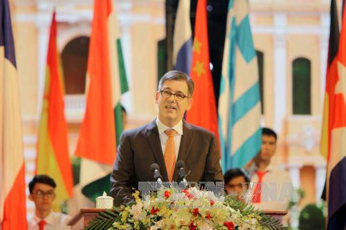 Ouverture de la fête "Ho Chi Minh-Ville – Développement et intégration" 2016 ảnh 2 Ouverture de la fête "Ho Chi Minh-Ville – Développement et intégration" 2016 ảnh 2