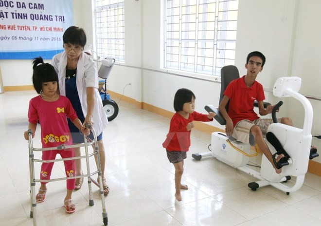 Le Vietnam célèbre la Journée internationale des personnes handicapées ảnh 1