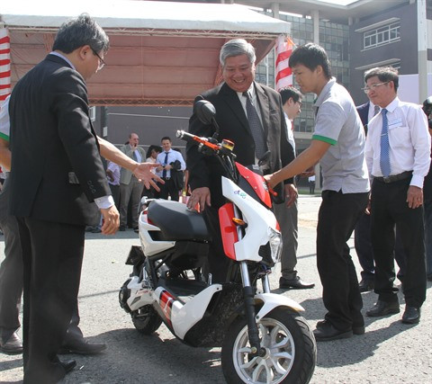 Scooter électrique : une solution innovante contre les effets du trafic urbain ảnh 1 Scooter électrique : une solution innovante contre les effets du trafic urbain ảnh 1