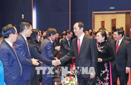 Le président Trân Dai Quang salue les Vietnamiens de l’étranger ảnh 3 Le président Trân Dai Quang salue les Vietnamiens de l’étranger ảnh 3