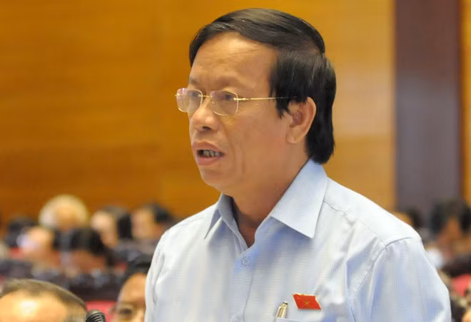 Le secrétaire du comité du PCV de Quang Nam pour le mandat 2010-2015 limogé ảnh 1