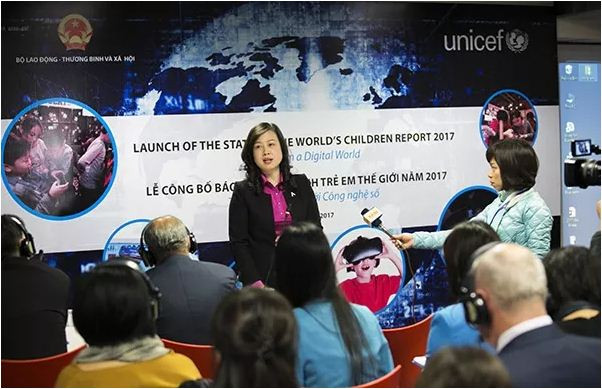 L’UNICEF appelle à rendre le monde numérique plus sûr pour les enfants ảnh 1