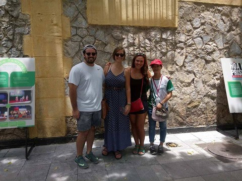 Des guides bénévoles pour mieux accompagner les touristes à Hanoi ảnh 1 Des guides bénévoles pour mieux accompagner les touristes à Hanoi ảnh 1