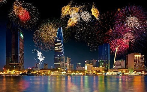 Ouverture du 10e Festival international de feux d'artifice de Dà Nang ảnh 1