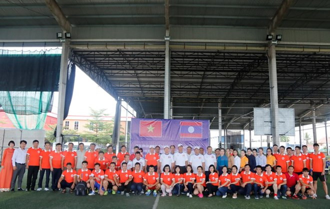 Vietnam-Laos : renforcement des échanges entre les jeunes des forces de sécurité ảnh 1 Vietnam-Laos : renforcement des échanges entre les jeunes des forces de sécurité ảnh 1