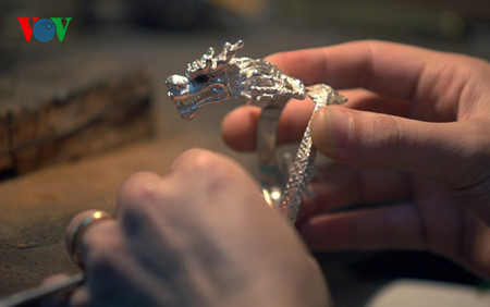 Hang Bac, une rue de métier originale ảnh 5