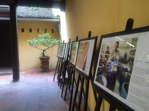 L’art de la laque poncée s’expose à Hanoi ảnh 1 L’art de la laque poncée s’expose à Hanoi ảnh 1