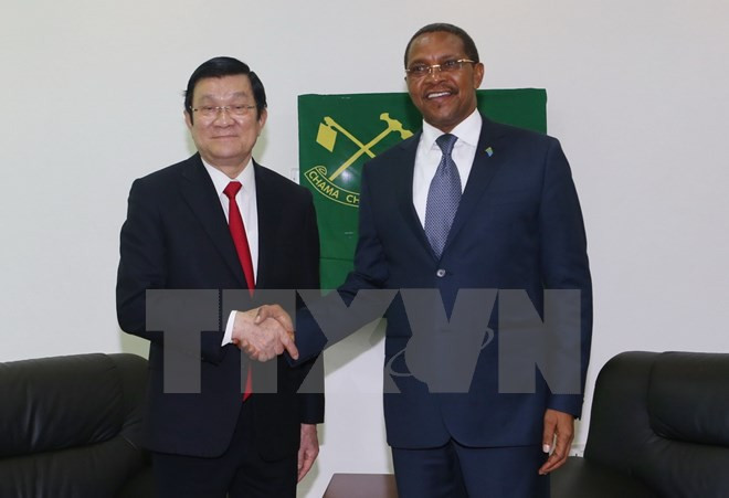 Le Vietnam prend en considération ses relations d’amitié avec la Tanzanie ảnh 1 Le Vietnam prend en considération ses relations d’amitié avec la Tanzanie ảnh 1