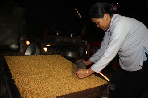 Pour la préservation du métier traditionnel de l’ethnie Giay ảnh 1