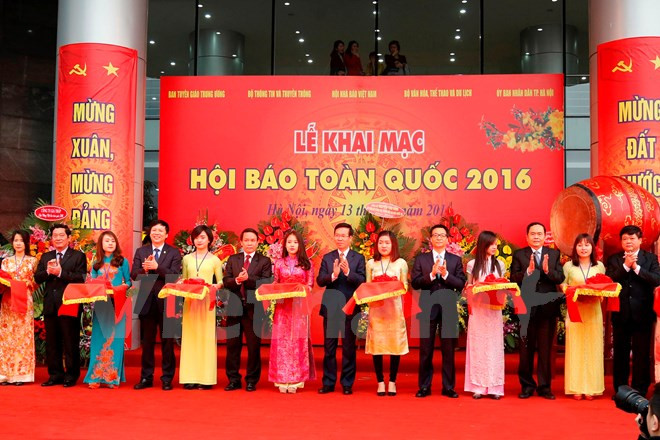  Coup d’envoi de la fête nationale de la presse de 2016 ảnh 1