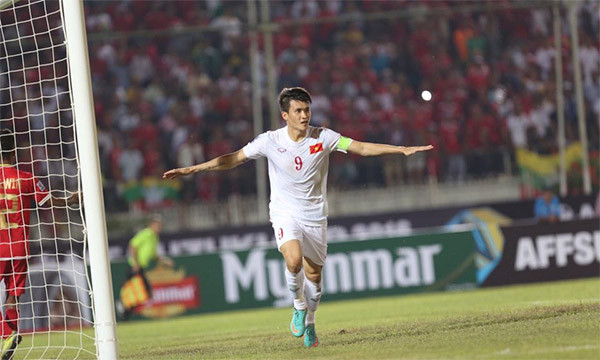 AFF Suzuki Cup : Công Vinh brille, le Vietnam du bon pied ảnh 1 AFF Suzuki Cup : Công Vinh brille, le Vietnam du bon pied ảnh 1