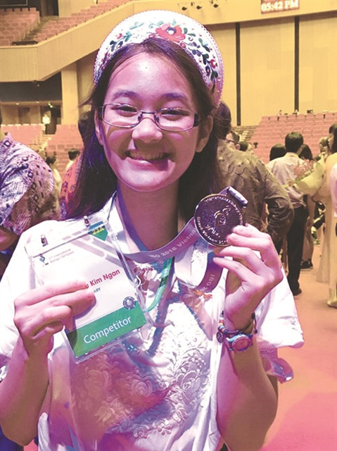 Une lycéenne Viêt kiêu primée aux Olympiades internationales de Biologie ảnh 1 Une lycéenne Viêt kiêu primée aux Olympiades internationales de Biologie ảnh 1