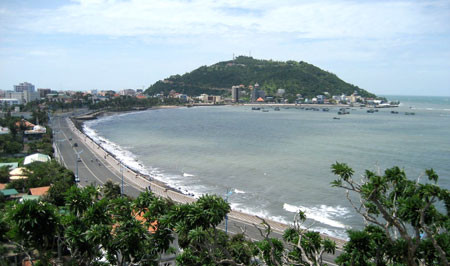 Echanges culturels en l’honneur du 40e anniversaire des relations Vietnam-Thaïlande ảnh 1 Echanges culturels en l’honneur du 40e anniversaire des relations Vietnam-Thaïlande ảnh 1