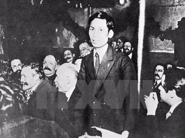 Vietnam et Russie coopèrent dans la diffusion de la pensée de Ho Chi Minh ảnh 1