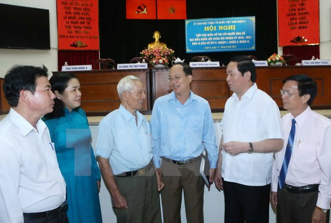 Le président Tran Dai Quang rencontre des électeurs d'Ho Chi Minh-Ville ảnh 1 Le président Tran Dai Quang rencontre des électeurs d'Ho Chi Minh-Ville ảnh 1