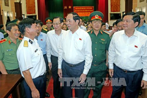  Tran Dai Quang rencontre des électeurs militaires à Ho Chi Minh-Ville ảnh 1