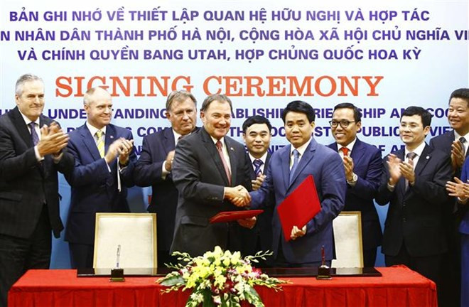 Hanoi et l’État américain de l'Utah nouent une coopération ảnh 1 Hanoi et l’État américain de l'Utah nouent une coopération ảnh 1