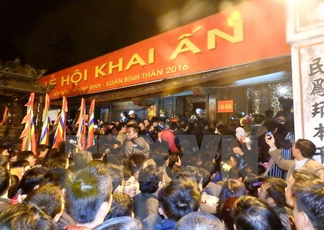 Fête de l'ouverture des sceaux du temple Trân à Nam Dinh ảnh 1