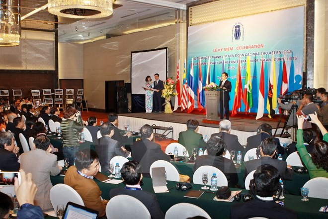 Le Vietnam prend la présidence de la Confédération des journalistes de l'ASEAN ảnh 1