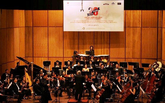 Concert pour célébrer l'établissement des relations diplomatiques Vietnam – Etats-Unis à HCM-Ville ảnh 1 Concert pour célébrer l'établissement des relations diplomatiques Vietnam – Etats-Unis à HCM-Ville ảnh 1