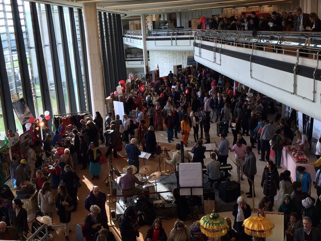 Charité : le Vietnam participe à la foire Bazaar de l’ONU 2015 ảnh 1 Charité : le Vietnam participe à la foire Bazaar de l’ONU 2015 ảnh 1