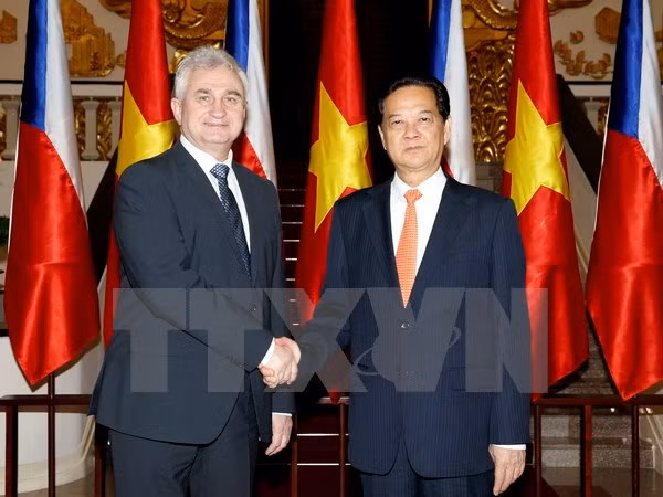 Le président du Sénat tchèque termine sa visite au Vietnam ảnh 1 Le président du Sénat tchèque termine sa visite au Vietnam ảnh 1