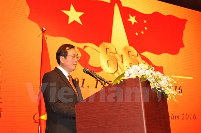 Célébration du 66e anniversaire des relations Vietnam-Chine à Guangzhou ảnh 1 Célébration du 66e anniversaire des relations Vietnam-Chine à Guangzhou ảnh 1