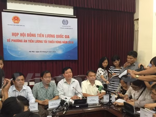 Proposition sur une hausse des salaires minimums ảnh 1