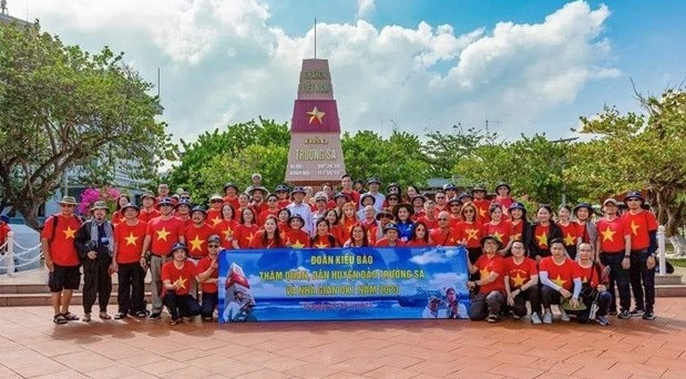 Truong Sa résonne dans les cœurs vietnamiens sur les cinq continents ảnh 1 Truong Sa résonne dans les cœurs vietnamiens sur les cinq continents ảnh 1