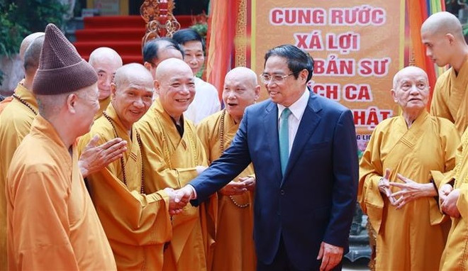 Le Premier ministre Pham Minh Chinh présente ses félicitations pour le 2567e anniversaire du Bouddha ảnh 1 Le Premier ministre Pham Minh Chinh présente ses félicitations pour le 2567e anniversaire du Bouddha ảnh 1