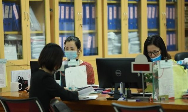 Le ministère des Finances propose de réduire de 50 % divers frais et taxes ảnh 1