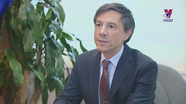 Investissements - clé de la croissance économique au Vietnam, selon l’expert de la BM ảnh 1