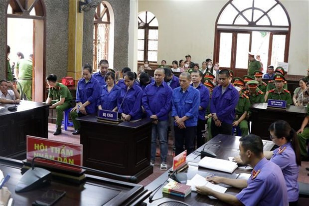 Dix peines de mort, une condamnation à perpétuité pour des trafiquants de drogue à Son La ảnh 1 Dix peines de mort, une condamnation à perpétuité pour des trafiquants de drogue à Son La ảnh 1