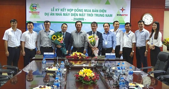 Une centrale solaire de 5.000 milliards de dongs sera construite à Ninh Thuan ảnh 1