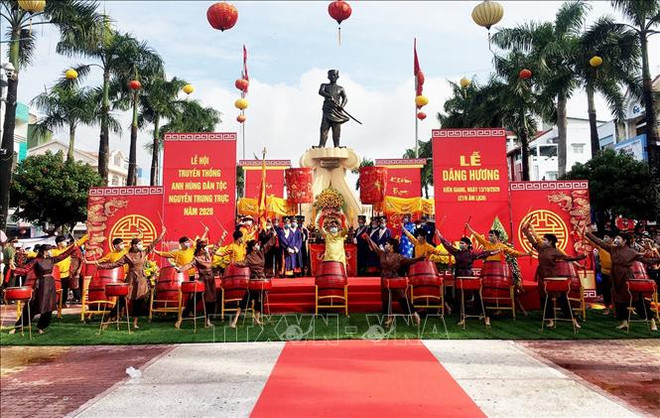 Kiên Giang : Hommage au héros national Nguyên Trung Truc ảnh 1 Kiên Giang : Hommage au héros national Nguyên Trung Truc ảnh 1