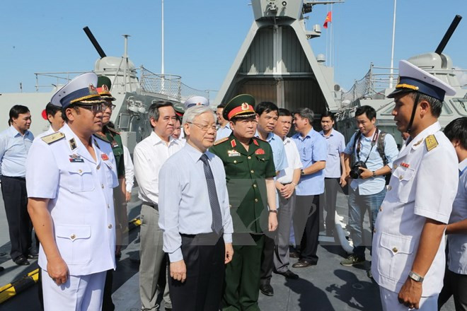 Le secrétaire général en visite de travail dans la 4e zone navale ảnh 1 Le secrétaire général en visite de travail dans la 4e zone navale ảnh 1