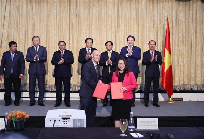 Le PM exhorte les entreprises américaines à investir dans le tourisme et le commerce au Vietnam ảnh 2 Le PM exhorte les entreprises américaines à investir dans le tourisme et le commerce au Vietnam ảnh 2