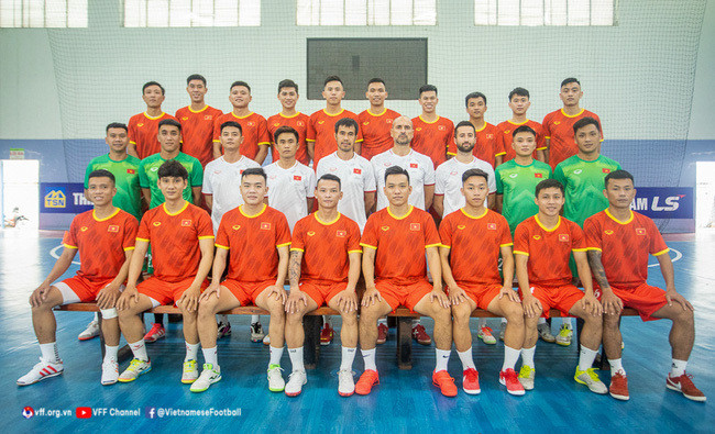 L'équipe vietnamienne de futsal se prépare pour les tournois d'Asie du Sud-Est et d'Asie ảnh 1