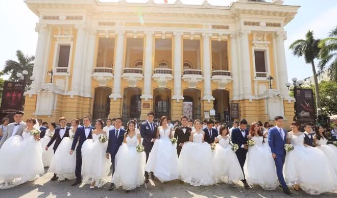Trente couples convoleront à l’œil à la mi-octobre à Hanoi ảnh 1