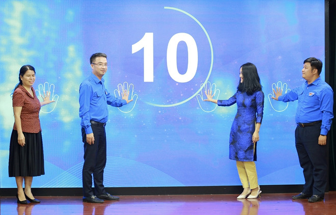 Sortie de la vidéo thématique "Nous faisons ensemble" ảnh 2 Sortie de la vidéo thématique "Nous faisons ensemble" ảnh 2