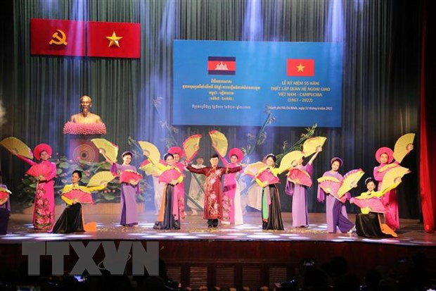 Ho Chi Minh-Ville fête le 55e anniversaire des relations traditionnelles Vietnam - Cambodge ảnh 1 Ho Chi Minh-Ville fête le 55e anniversaire des relations traditionnelles Vietnam - Cambodge ảnh 1
