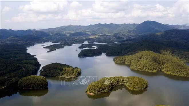 Bac Giang développe le tourisme dans le contexte d'une adaptation en toute sécurité à l'épidémie ảnh 2 Bac Giang développe le tourisme dans le contexte d'une adaptation en toute sécurité à l'épidémie ảnh 2