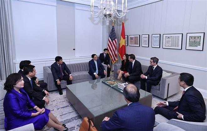 Le Premier ministre Pham Minh Chinh visite la plus grande bourse du monde à New York ảnh 2 Le Premier ministre Pham Minh Chinh visite la plus grande bourse du monde à New York ảnh 2