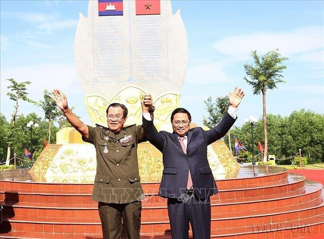 Un universitaire cambodgien souligne l'amitié entre le Vietnam et le Cambodge ảnh 2 Un universitaire cambodgien souligne l'amitié entre le Vietnam et le Cambodge ảnh 2