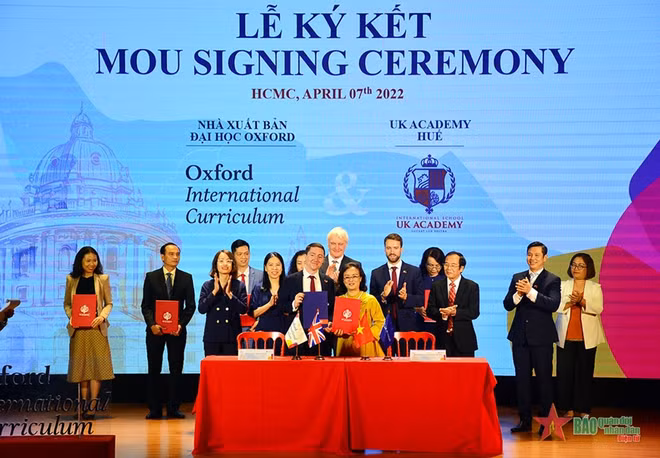 Développement du programme « Oxford International Curriculum » au Vietnam ảnh 1 Développement du programme « Oxford International Curriculum » au Vietnam ảnh 1