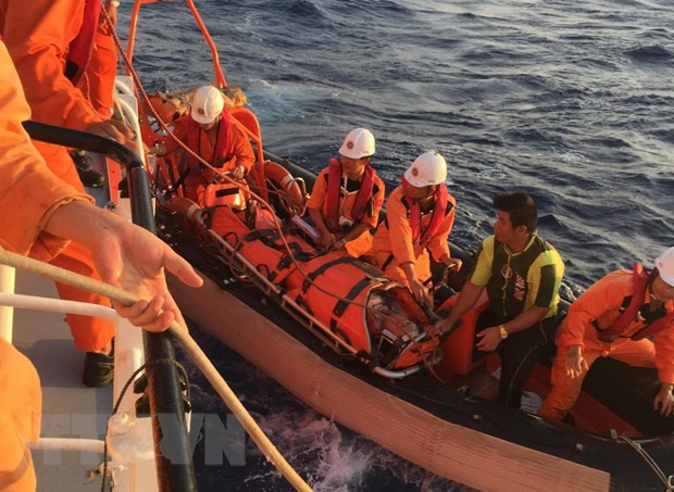 Améliorer les capacités de sauvetage et de défense de la souveraineté maritime nationale ảnh 2 Améliorer les capacités de sauvetage et de défense de la souveraineté maritime nationale ảnh 2