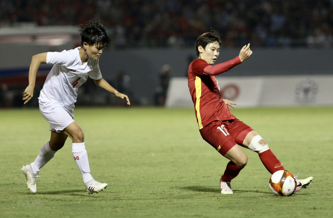 La victoire de l'équipe de football féminin contre le Myanmar comme un cadeau pour l'Oncle Hô ảnh 1 La victoire de l'équipe de football féminin contre le Myanmar comme un cadeau pour l'Oncle Hô ảnh 1
