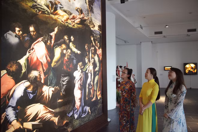 Découverte de chefs-d’œuvre de Raphaël à Ho Chi Minh-Ville ảnh 1